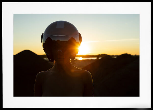 "on a Foreign Planet" Teos 3